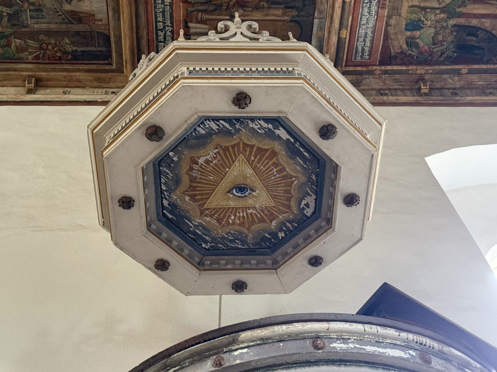 Kirche Grumbach - Altardeckel mit symbolischer Gottesdarstellung